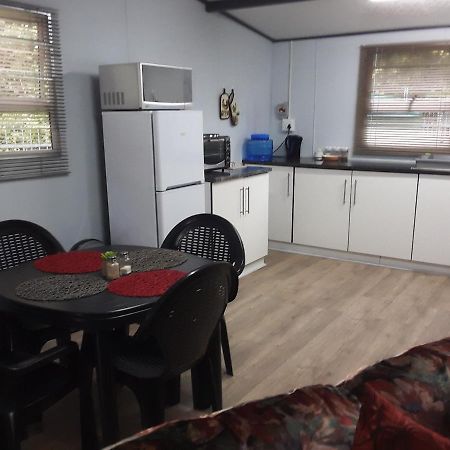 Nadine'S Self-Catering Accommodation Стормсривиер Екстериор снимка