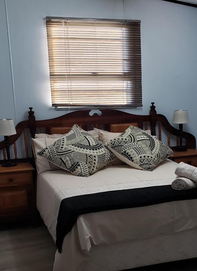 Nadine'S Self-Catering Accommodation Стормсривиер Екстериор снимка