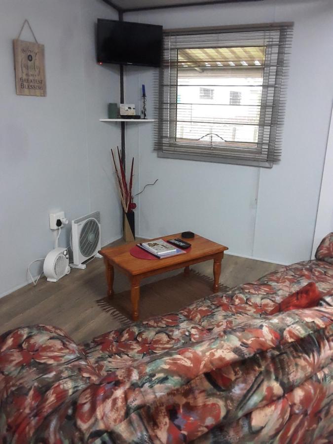 Nadine'S Self-Catering Accommodation Стормсривиер Екстериор снимка